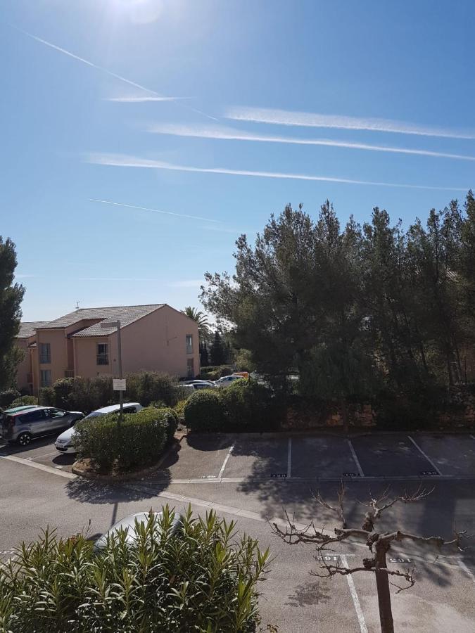 T2 Bandol Ideal Vacances 2 Etoiles Luaran gambar